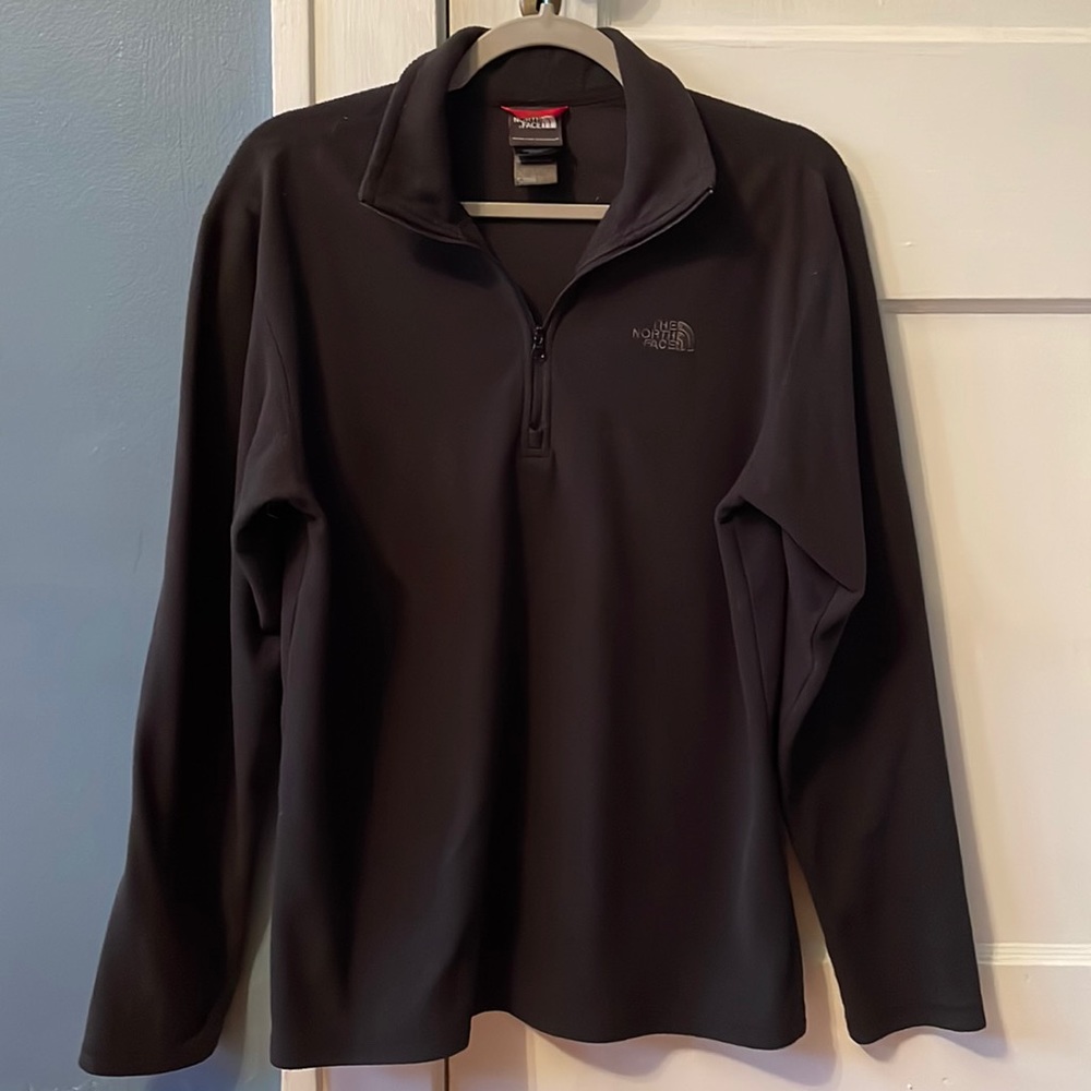 THE NORTH FACE Men’s Black Quarterzip